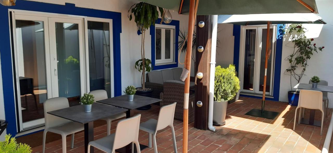 Aprahouseloule Guesthouse ภายนอก รูปภาพ